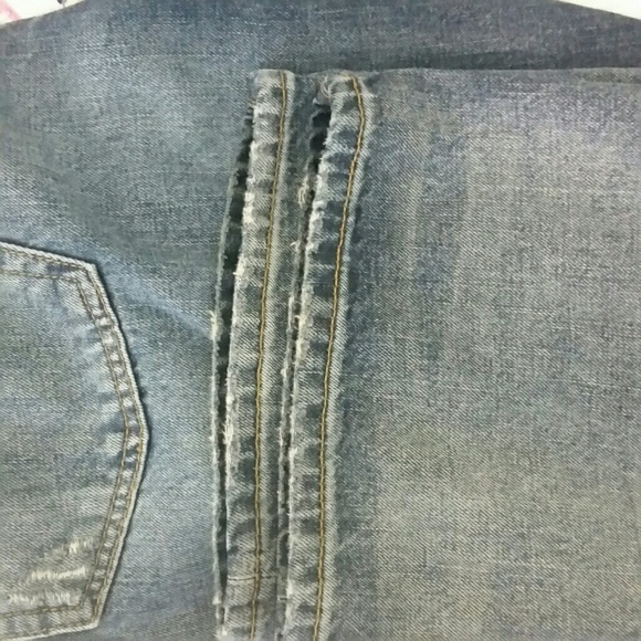 GAP Relaxed jeans, sz 32 - Picture 4 of 6